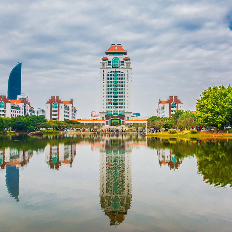 【提前一天可定】厦大入校预约+南普陀寺讲解 纯玩无购物无自费