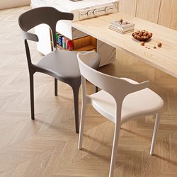 Plastic chair adult thickened home dining chair back chair Nordic creative dining table and chairs cafe leisure horn chair