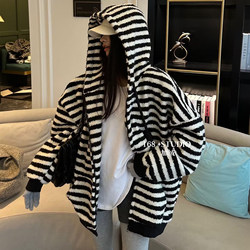 Lamb Wool Cardigan Sweatshirt Jacket for Women, Autumn and Winter, Fleece-Lined and Thickened, 2025 New Popular Style, Loose Striped Lazy Top