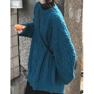 
Japanese retro blue twist sweater women's autumn and winter small butt-covering lazy loose sweater large version top