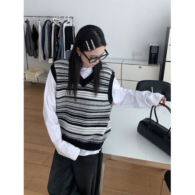 SIXI Sixi Home Autumn Long Island Pier Retro Striped Knitted Vest Women Loose Laminated Silhouette Vest