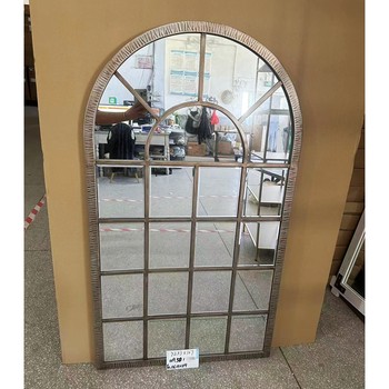 
American retro old iron arched wall-mounted mirror