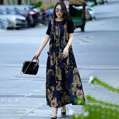 Платье, летний комплект, черная базовая футболка, 2024 года, цветочный принт