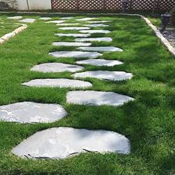 Bluestone Stepping Stone Lawn Stepping Stone Garden Stepping Stone Courtyard Floor Tile Stone Natural Non-Slip Asymmetrical Slate