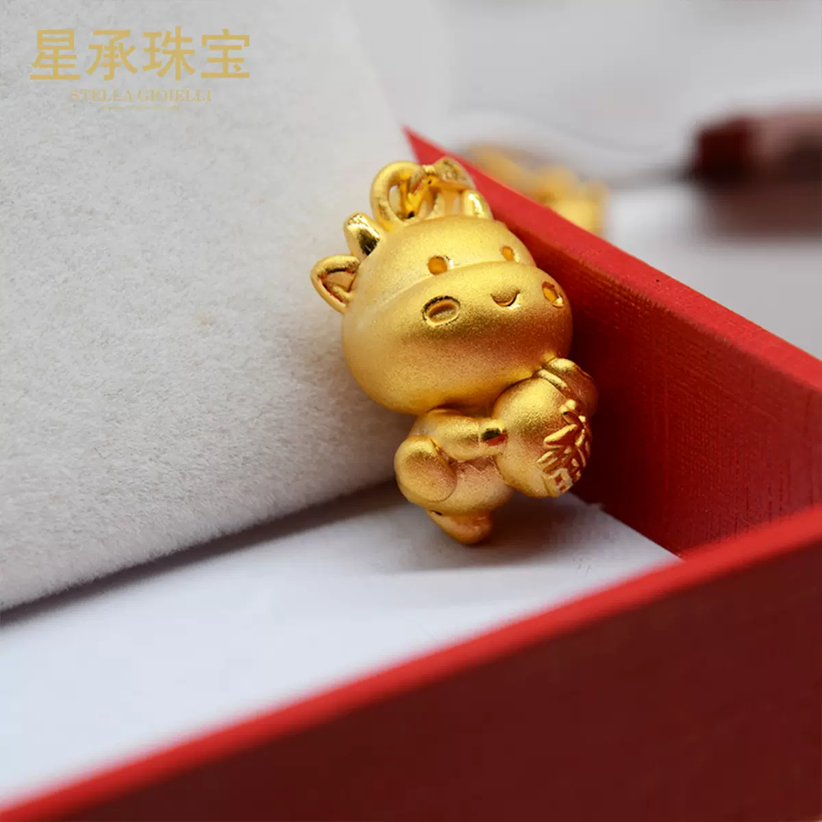 国潮首饰足金999生肖牛纯金牛抱福袋吊坠 3d硬金牛转乾坤黄金项链