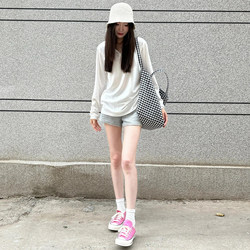 Gray Sports Shorts for Women, Summer Outerwear, 2026 New Style, High-Waisted, Slimming, Petite, Casual American-Style Hip-Hugging Hot Pants