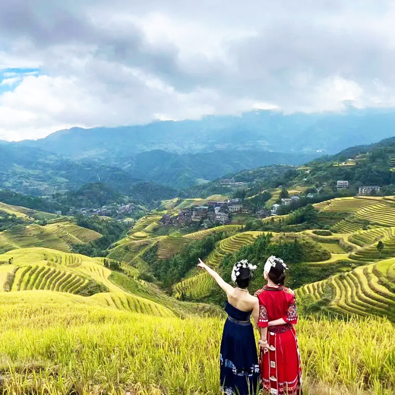 【含高铁】广西桂林阳朔旅游龙脊梯田4天3晚跟团游遇龙河竹筏漂流