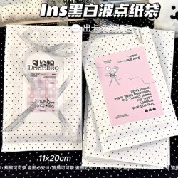 ins Style Black and White Polka Dot Paper Bag Gift Bag High Aesthetic Value Creative Packaging Large Capacity Kraft Paper Bag