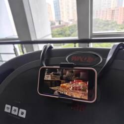 The Treadmill Phone Holder Is Suitable for Shuhua Xiaomi Treadmills, Phone and Tablet Holders, Spinning Bikes, and Fitness Equipment