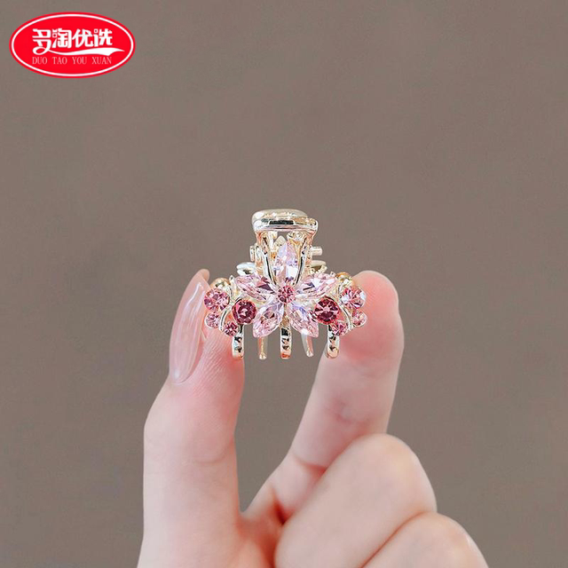 Super fairy crystal cherry blossom small scratching flower hair clip forehead hair clip mini side bangs small butterfly hair clip
