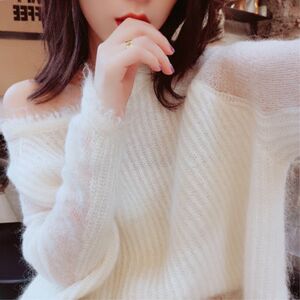 
Sweater jacket 2026 new style women's seahorse hair Internet celebrity hot heavy industry crochet European goods thick thread this year's popular tops