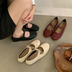 
Literary style lace-up bow flat Mary Jane shoes for women, versatile and not tiring, shallow mouth single shoes, genuine leather commuting shoes