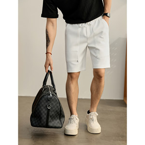 
LUUD Minimalist Casual Straight Five-Part Shorts Men's Outdoor Rivet Design Elastic Tire Knitted Medium Pants