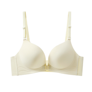 The front buckle underwear female small breasts gathered in the summer, the small summer, the auxiliary milk, the sagging girl, no trace beauty back text
