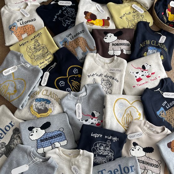 
Korean generation @eru*e [Cute cats and dogs~] Heavy embroidery printed Austrian velvet plus velvet round neck sweatshirt