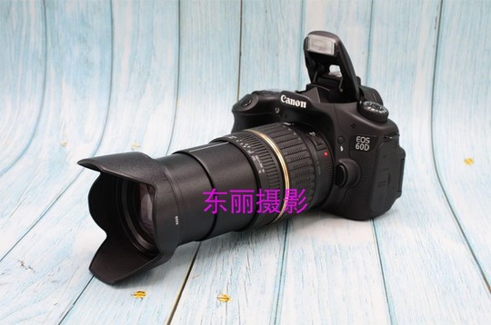 Canon EOS 60D 18-135mm デジタル一眼レフカメラ