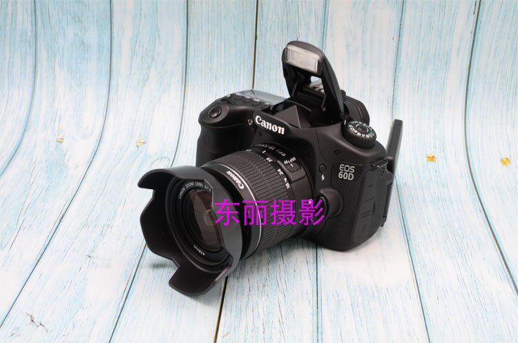 Canon EOS 60D 18-135mm デジタル一眼レフカメラ - プロフェッショナル