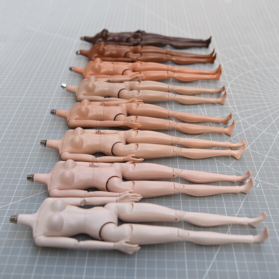 20 joint white muscles holding knee joint body birds sitting doll general daily carbon roast OB 6
