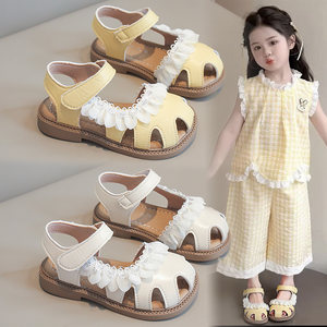 
Girls hollow toe-toe sandals summer Velcro princess shoes soft sole anti-kick anti-slip Korean fashion cute sandals
