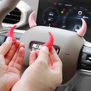 Creative Funny Car Middle Console Swatch Mavericks Corner Demon Corner Cute Auto Decoration Swing
