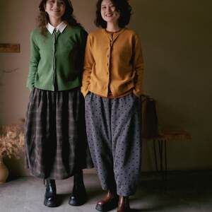 Far House Pure Wool Round Needle Covered Jacket irregular placket Casual wild sweater short jacket Y-351 limit
