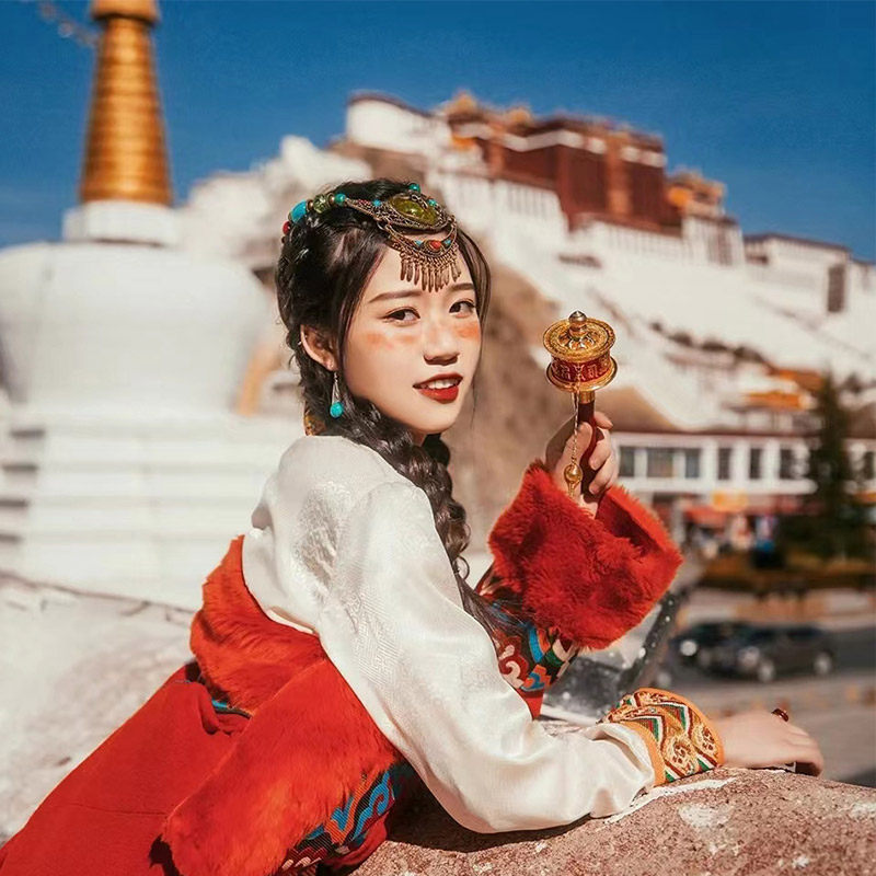 西藏旅游团8人真纯玩进店赔1万拉萨林芝羊湖纳木错8天7晚跟团游