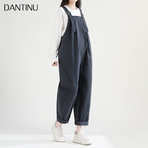Maternity overalls for spring and autumn styles, fashionable age-reducing suits, two-piece sets of loose large-size small spring trousers

