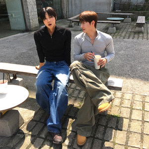 
MRCYC light and mature style half-zip long-sleeved T-shirt for men 2026 spring new style with Korean style slim fit and muscular wear