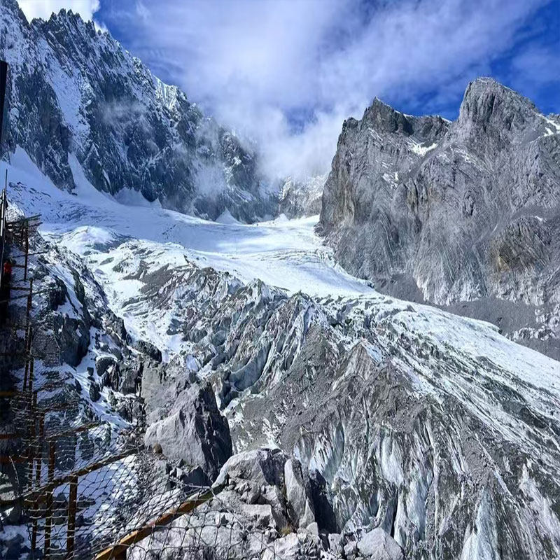 【商务车小团】丽江出发—玉龙雪山/三件套/蓝月谷纯玩一日游