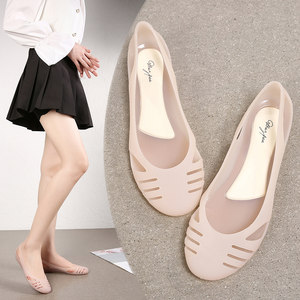 
2026 New Versatile Soft Soled Fashion Sandals for Women Summer Breathable Fairy and Rain Shoes Casual Beach Shoes Travel Hollow