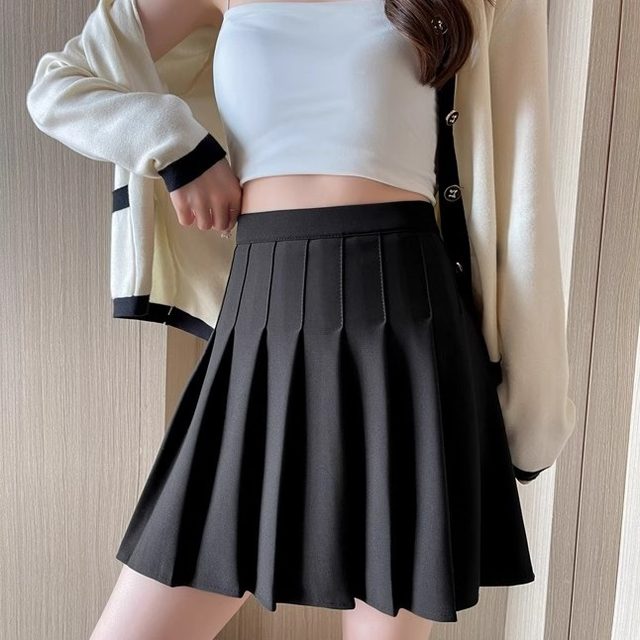 Black half-body pleated skirt for women in summer versatile high waist fat mm large size slim casual jk anti-exposure short skirt for women
