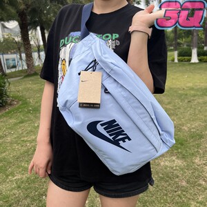 
Nike NIKE sports waist bag Wang Yibo same style men and women crossbody single shoulder bag chest free shipping bag BA5751-479