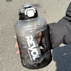 Large-Capacity Gradient Ton-Ton Water Bottle for Men and Women, Suitable for Summer Outdoor Sports and Fitness, Portable, Drop-Resistant, Straw Cup, High Temperature Resistant