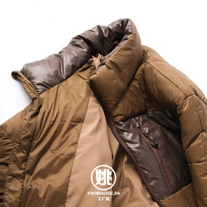 
S This is a good-looking fluffy version of Japanese retro color-blocked pocket bread coat for men and women, stand collar winter cotton coat