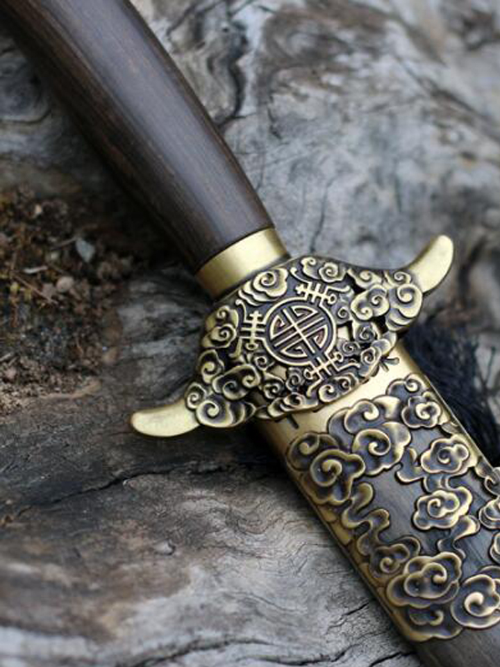 西行洛水 黑檀花纹钢太极剑