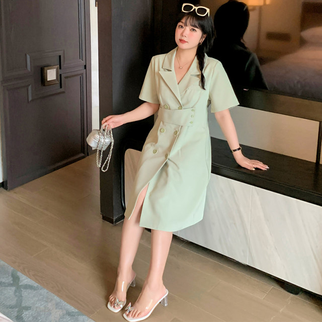 2025 Popular,   New new summer green temperament commuting loose casual fashion shorts long-sleeved suit women