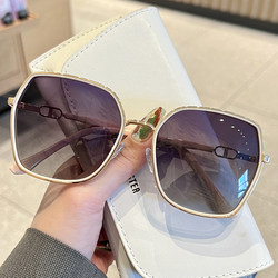 Sunglasses for Women 2026 New Trendy Summer Sun Protection Uv Protection for Large Faces Slimming Effect Prescription Sunglasses High-End Feel
