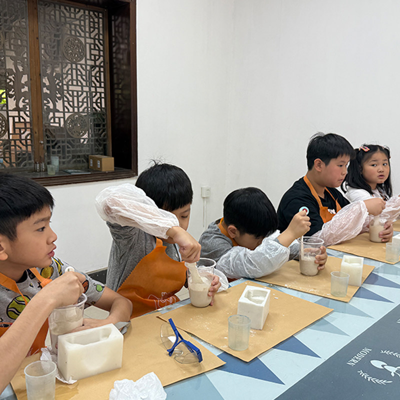 研学三星堆博物馆深度讲解探索营地沉浸式亲子一日游纯玩成都