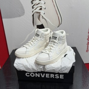 
Converse men's and women's star arrow cowhide stitching high-top basketball shoes sports and leisure sneakers A09082c A09083