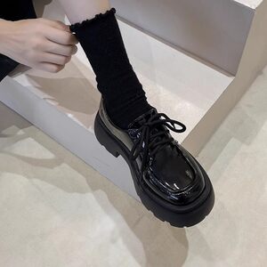 
British style thick-soled leather shoes for women 2025 new spring and autumn Mary Zhen versatile hot love shoes black jk single shoes