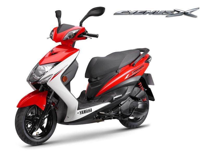 三代目新劲战踏板车 林海125cc四气门 林海极光 液晶仪表 特价