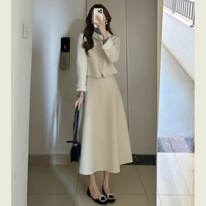 
High-end small fragrance style white short woolen jacket A-line skirt temperament celebrity high-end two-piece set