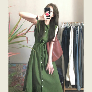 Green sleeveless shirt dress female summer new high -end design sense is loose and thin, lacestated temperament long skirt
