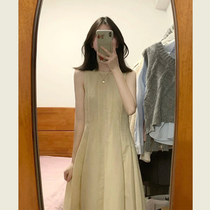 
French gentle style yellow sleeveless vest dress for women in summer new design feel waist-hugging and slimming A-line long skirt