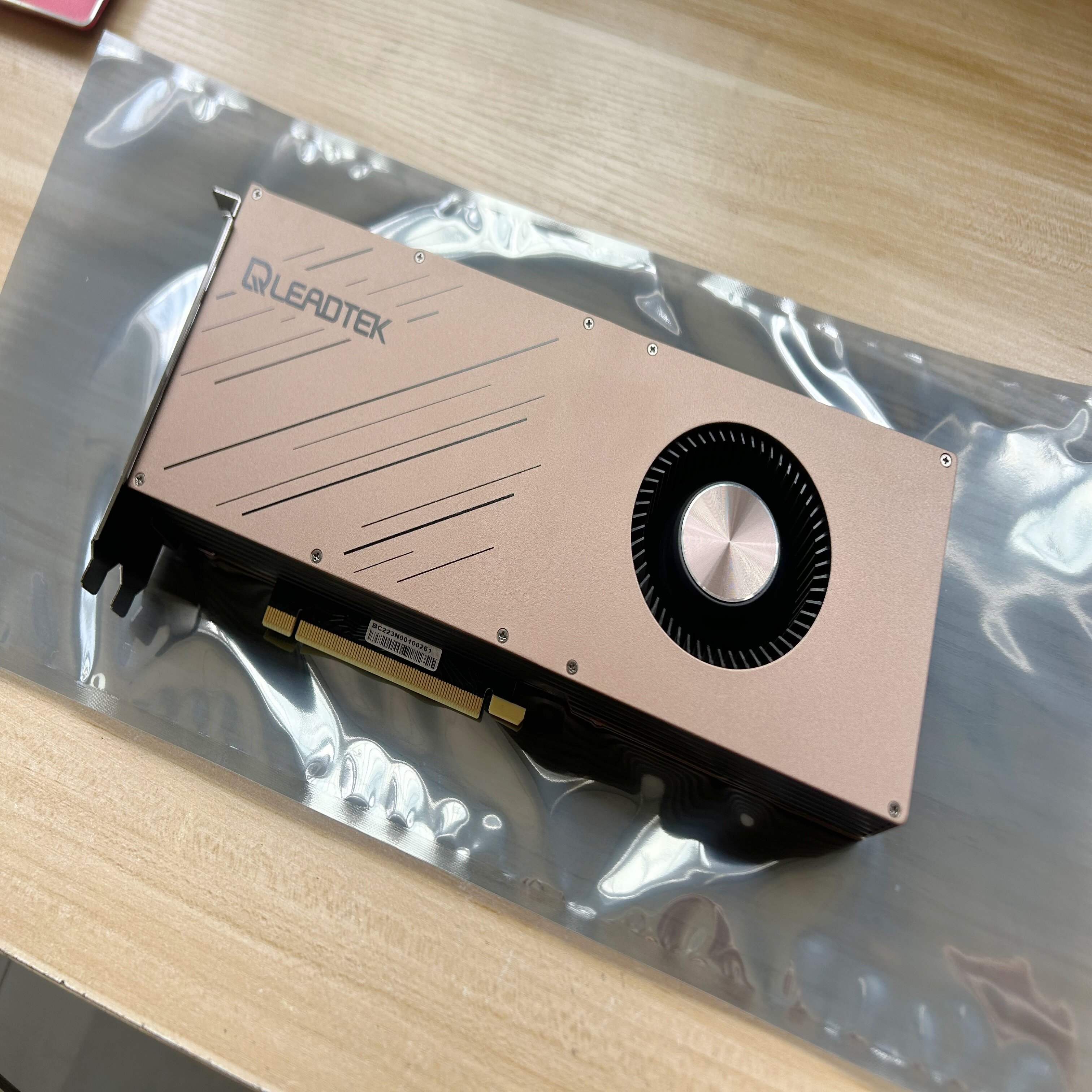 Видеокарта Leadtek RTX3090 24 ГБ Turbo Public Edition NVIDIA Графическая карта AI-модели Обучение рендерингу