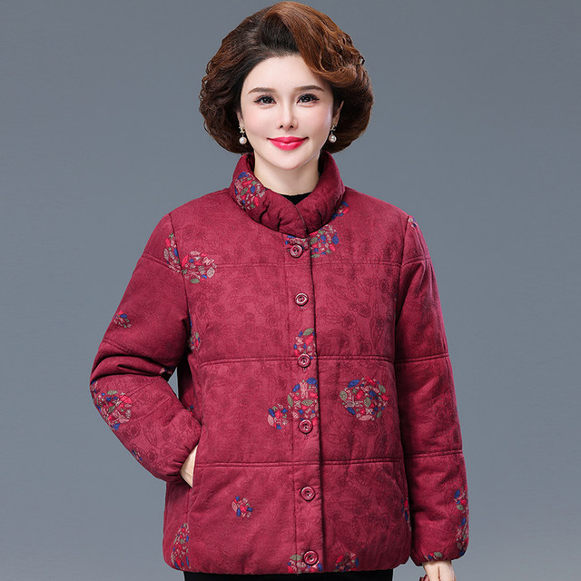 Middle-aged and elderly women's winter clothing, large size cotton coats, fashionable loose thickened stand-up collar short mother's cotton jackets pure cotton tops