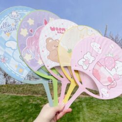Large Cartoon Summer Hand-Held Fan, Cute Cartoon Round Plastic Fan for College Students and Home Use