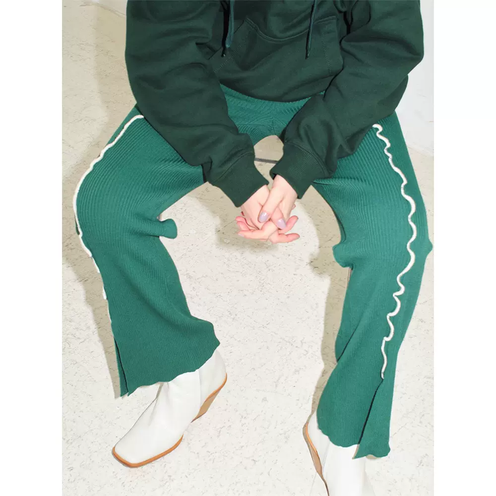 米ロ首脳会談 soduk colored stitch slit knit trousers - パンツ