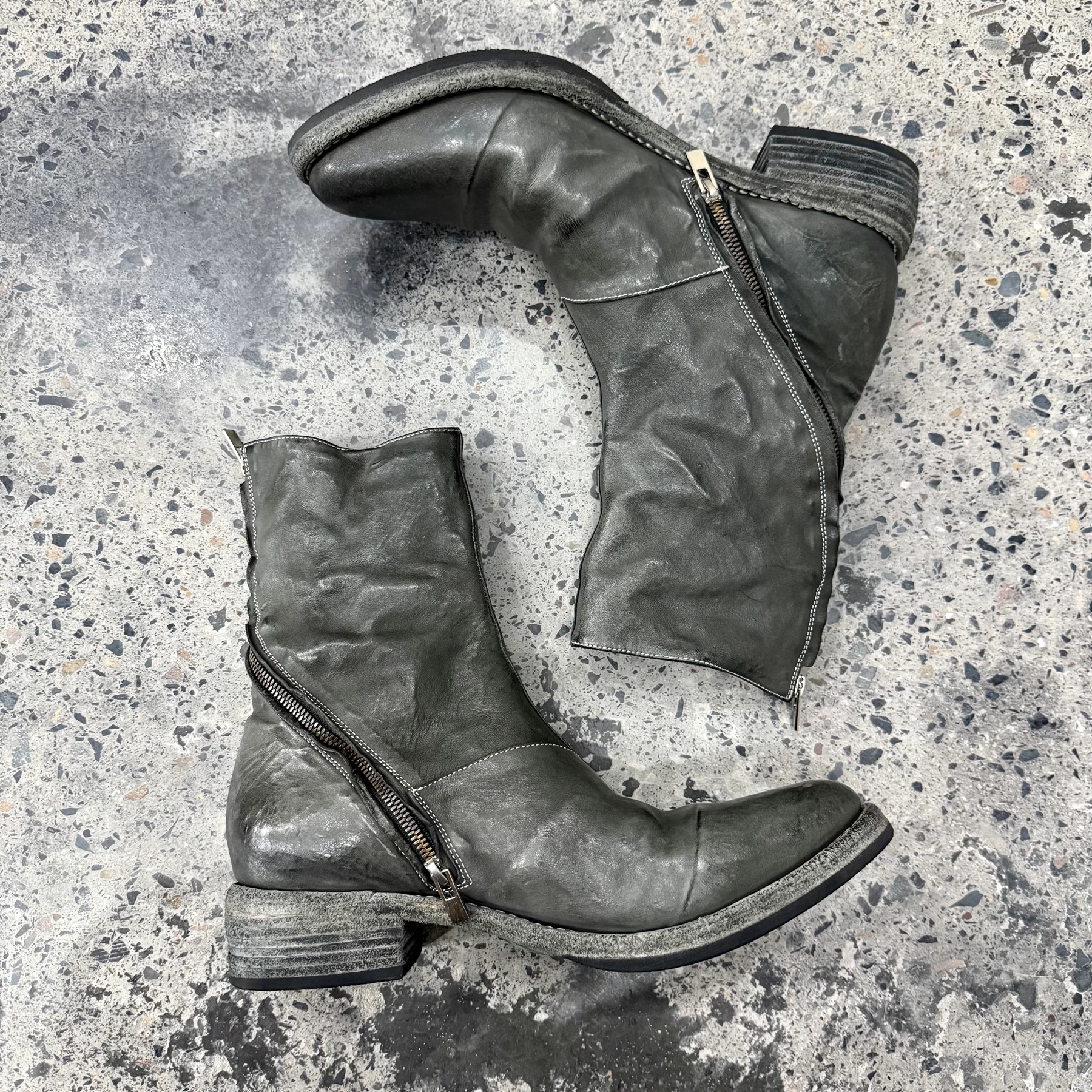 马皮切尔西靴增高厚底固特异工艺复古尖头NID de GUEPES品牌男款