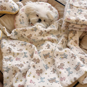 Pet small quilt pillow blanket puppy sleeping pillow small and small dog soothing to ensure blanket diaphragm and air conditioner
